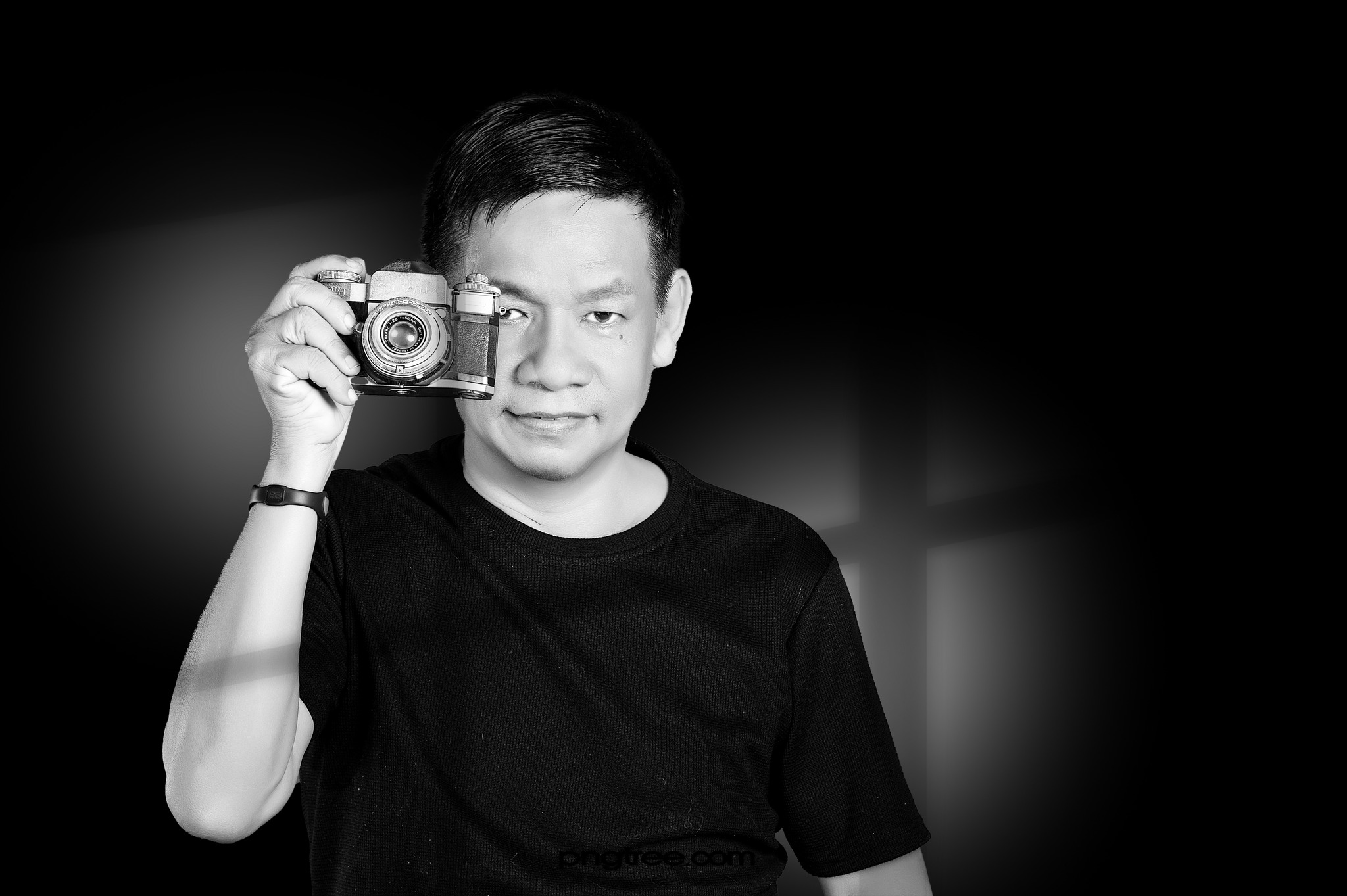 Thái Nhàn: Nhiếp Ảnh Gia Huyền Thoại & Vẻ Đẹp Việt Vượt Thời Gian