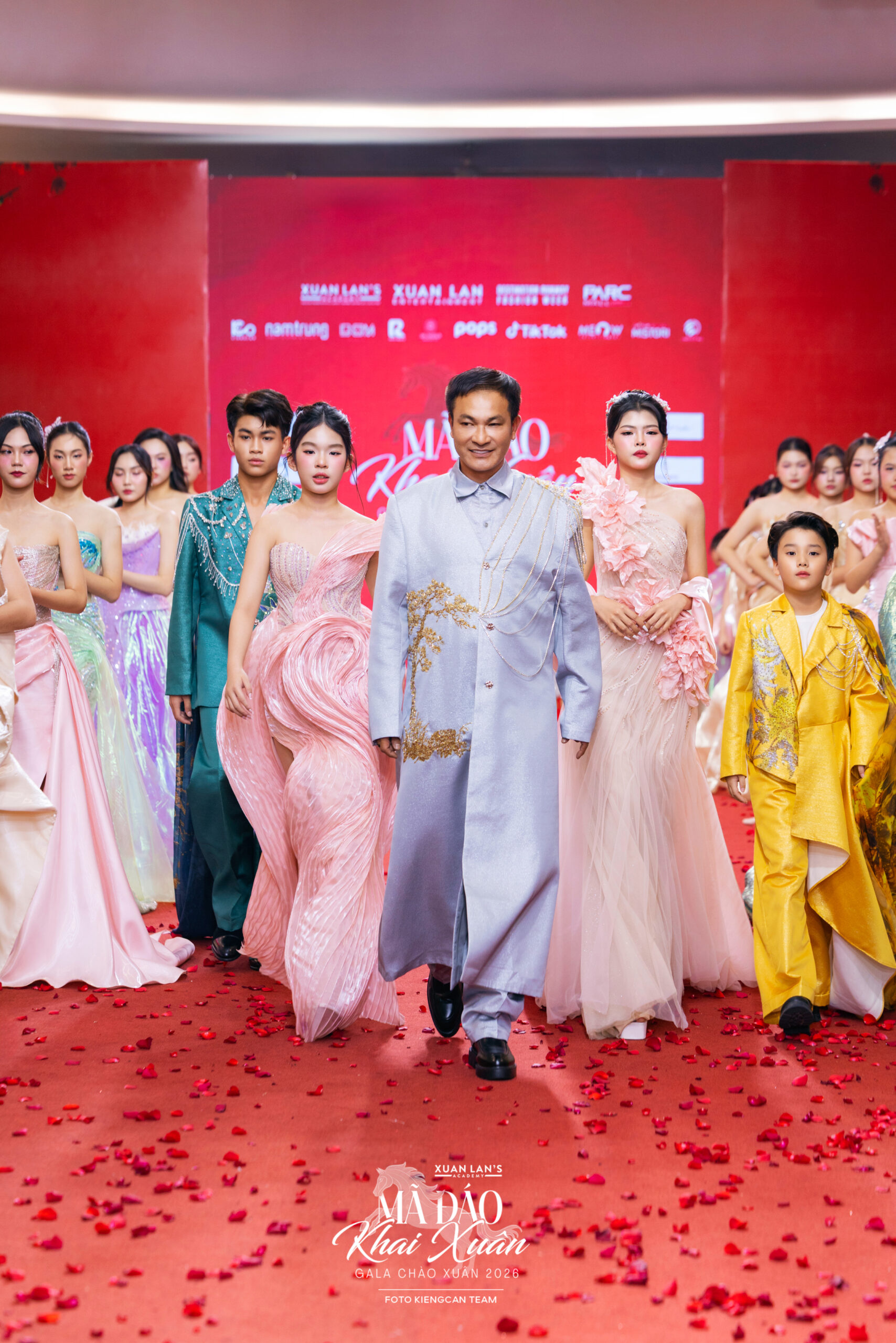 Tommy Le: Mã Đáo Khai Xuân 2026